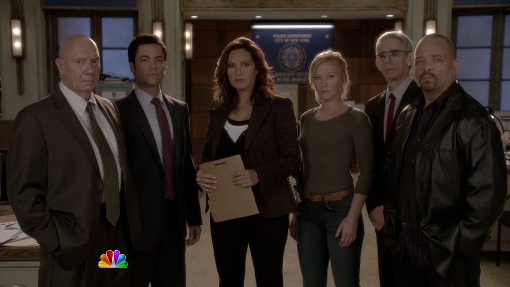 [Law-and-Order-SVU-screen-014.jpg]