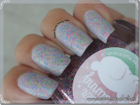 Glitter Bunny - Flip Flop Madness swatch 4