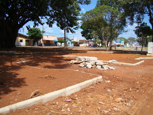 Prefeitura investe R$ 250 mil na Praça da Santa Cruz