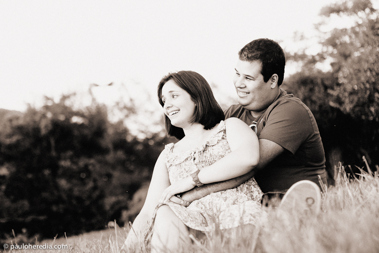 Fotos de Lia + Dudu. Foto numero 9247 de Paulo Heredia Fotografia, fotos de casamento em Niteroi e Rio de Janeiro, RJ. O fotografo Paulo Heredia faz fotos de casamento, fotos de festas, ensaios de casal (e-session), fotos de moda e fotos para editorial.
