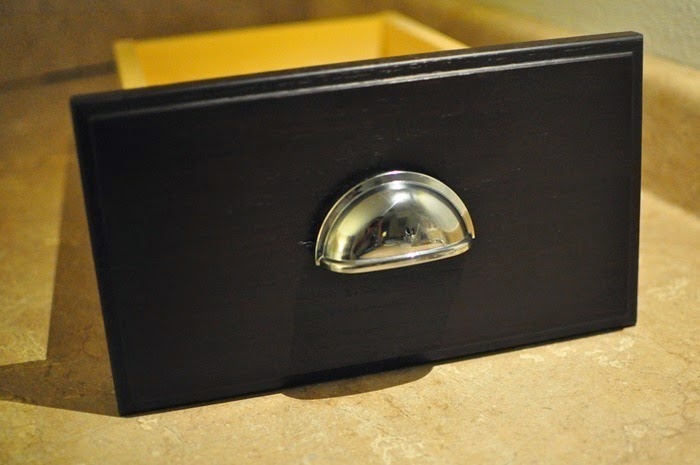 The best tutorial on how to transform honey oak cabinets to dark espresso cabinets. Easy, detailed steps are included, plus a FAQ. The blogger even answers reader emails if you need help. The best tutorial on how to transform honey oak cabinets to dark espresso cabinets. Easy, detailed steps are included, plus a FAQ. The blogger even answers reader emails if you need help.