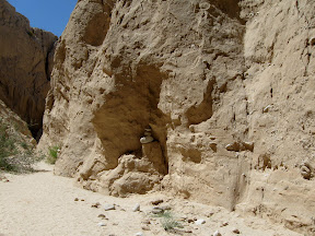 Small "duck" in an alcove.