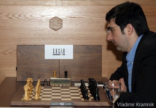 [Kramnik9.jpg]