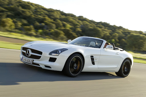 2012-Mercedes-SLS-AMG-Roadster-01.JPG