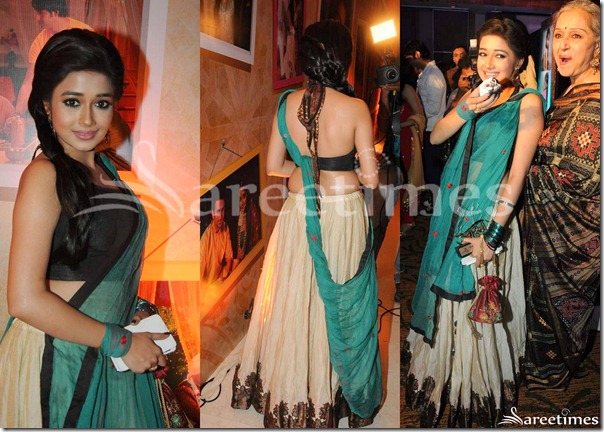 Backless_Halter_Neck_Saree_Blouse