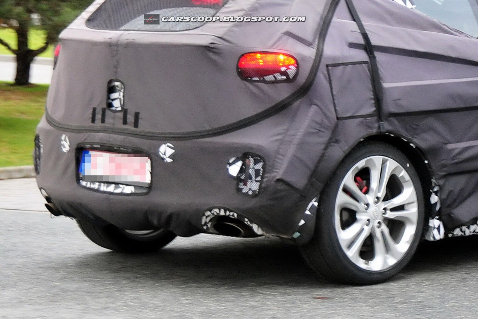 2013-Kia-Ceed-Pro_Ceed-GT-11%25255B3%25255D.jpg