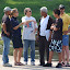 De bootmarshalls van EHDC in gesprek met leiding Matmut, de dame. De bootmarshalls van EHDC in gesprek met leiding Matmut, de dame.