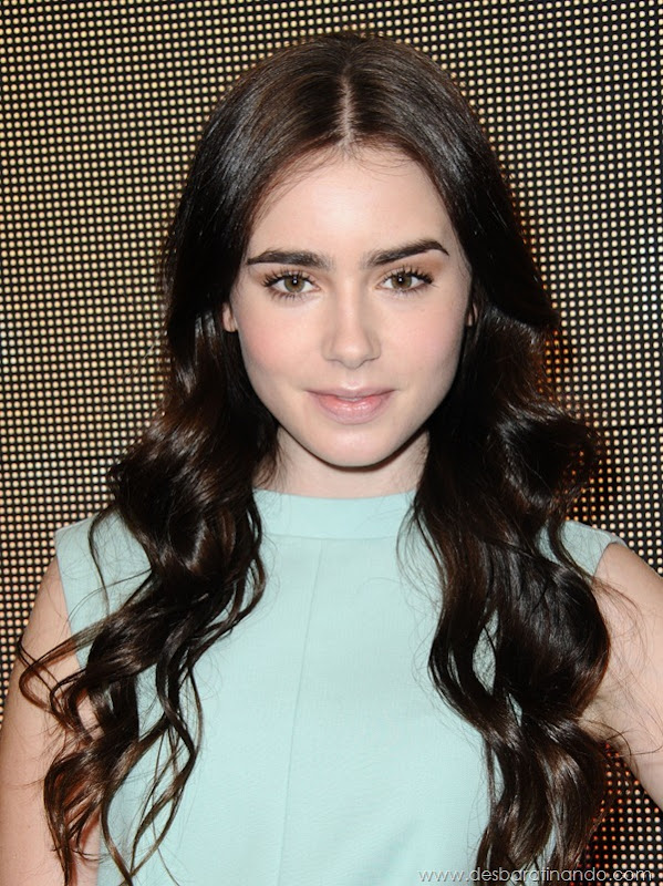 lily-collins-linda-sensual-sexy-lady-desbaratinando-sexta-proibida (58)