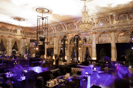 Warm, inviting lighting sets a welcoming mood at the 40th birthday party of Sean Puffy Combs. Warm, inviting lighting sets a welcoming mood at the 40th birthday party of Sean Puffy Combs.