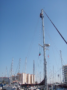  &ndash; Lynn Up The Mast at Marina Mazatlan
