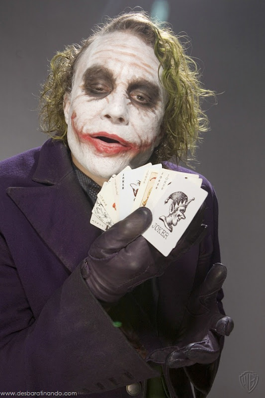joker-heath-ledger-promocionais-batman-desbaratinando (4) joker-heath-ledger-promocionais-batman-desbaratinando (4)