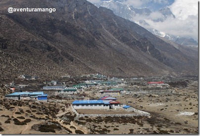 Vilarejo de Dingboche Vilarejo de Dingboche