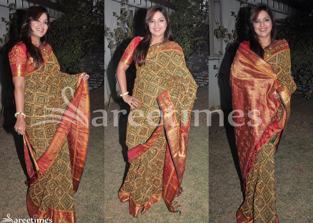 [Mansi_Embroidery_Saree%255B4%255D.jpg]