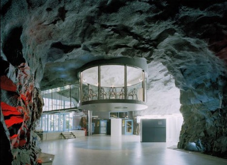 [coolest-offices-white-mountain1.jpg]