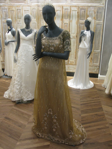 A beautiful vintage-inspired gown