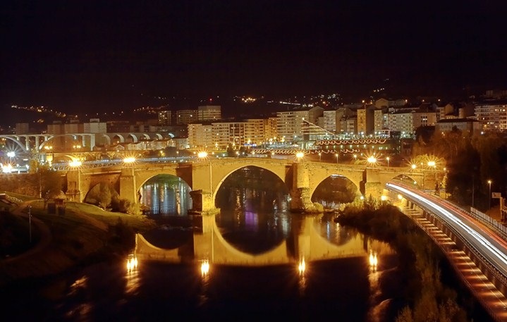 [El-Puente-Romano-de-Ourense8.jpg]