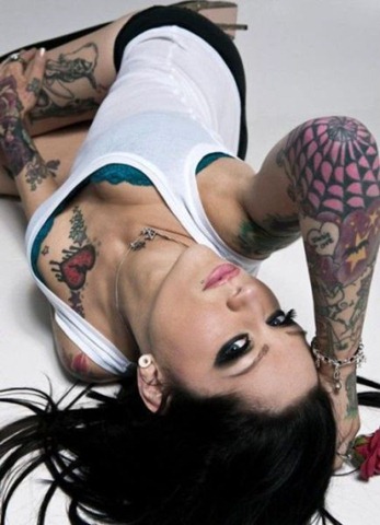 [hot-tattoos-women-4%255B2%255D.jpg]