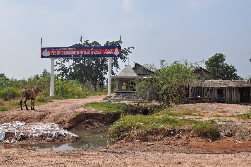 [2_Cambodia_Road_to_Banteay_Chhmar_DSC_0376%255B3%255D.jpg]