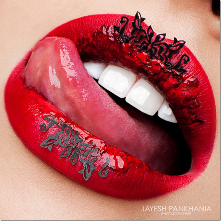 Цвет губ серии Run (Colour Run Lip Series) красный, губы, Karla Powell, карла пауэл,кружево,язык,белые зубы,красивый визаж, мейк ап, make-up Artist,визажысты мира