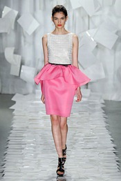 JASON-WU-SPRING-2012-RTW-PODIUM-034_runway