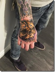 Krasivye-tatuirovki-na-rukakh_Beautiful-tattoos-on-his-arms (44)