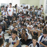 A exposição era apresentada aos alunos que depois passeavam entre ilustrações belíssimas acompanhadas pelo texto poético de elias José.JPG