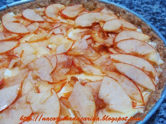 torta-simples-de-maçã-01 torta-simples-de-maçã-01