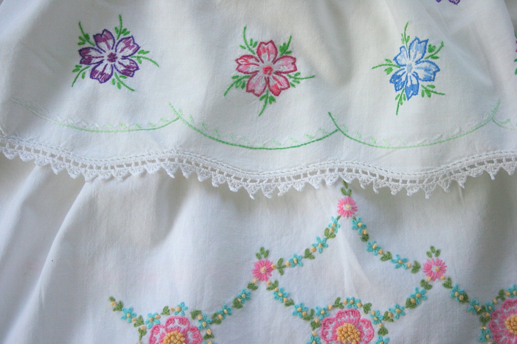 [apron%2520003%255B3%255D.jpg]