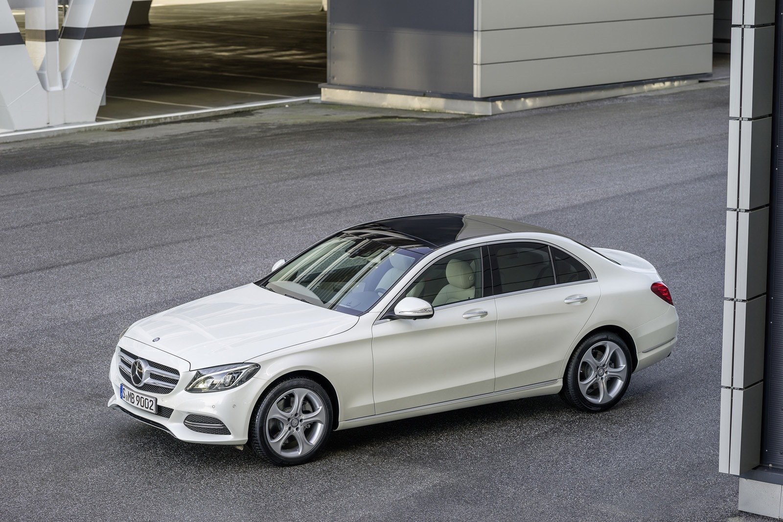 [2015-Mercedes-C-Class-42%255B3%255D.jpg]