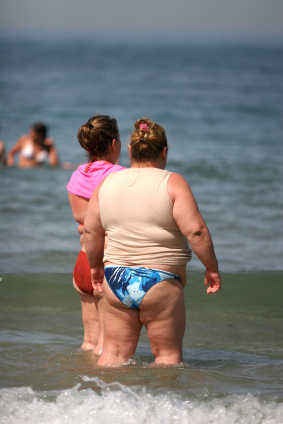 [fat-women-at-beach%255B2%255D.jpg]