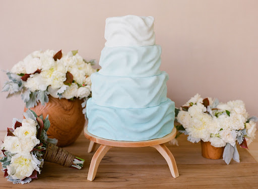 This waves on this cake give it a great texture. This waves on this cake give it a great texture.