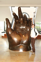 The first thing you see in the Botero museum is this massive hand!