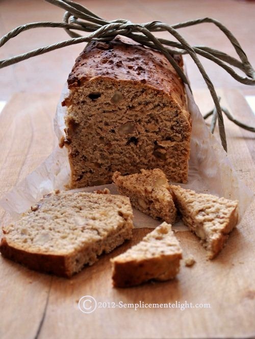 Pan dolce con mele,mandorle,uvetta e miele Pan dolce con mele,mandorle,uvetta e miele