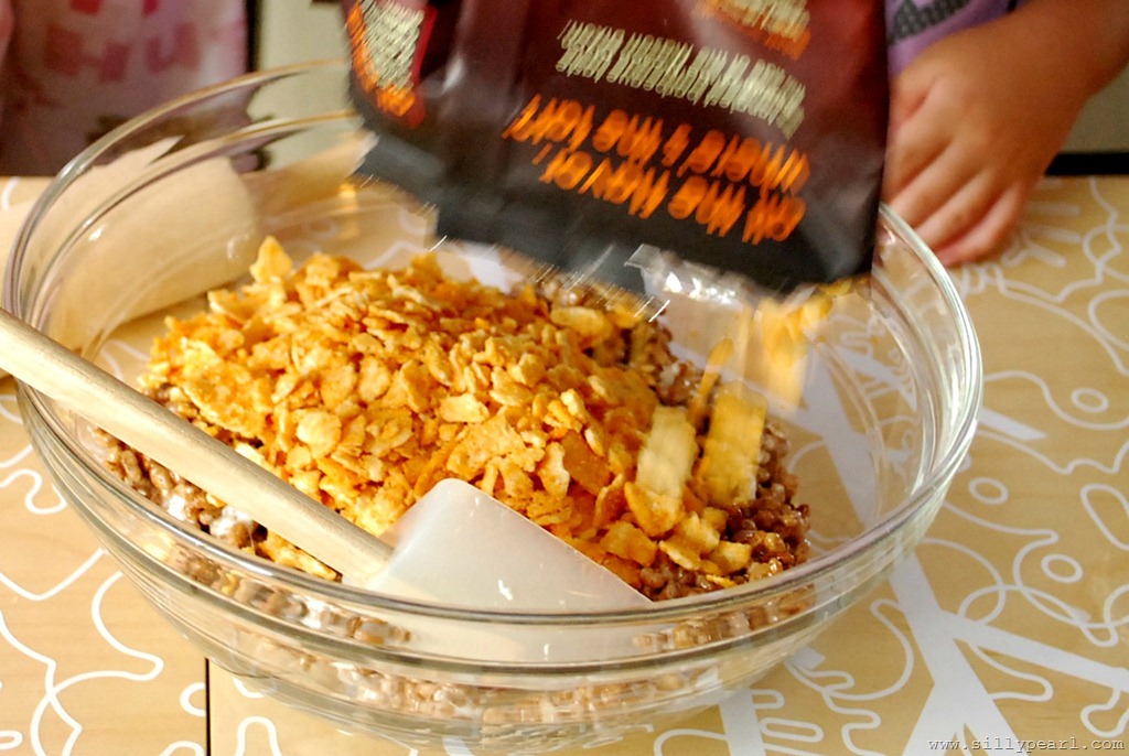 [BBQChipChocRiceKrispyTreats5%255B3%255D.jpg]