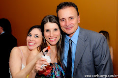 Fotos do evento Giorgia e Rodrigo. Foto numero 1855. Fotografia (fotografias) das fotógrafas profissionais Carla Camp e Vivi Peres, de São Paulo, SP, que, usando o fotojornalismo, fazem fotos de casamento (fotografia de casamento), fotos infantil (fotografia de crianças), fotos corportativas (fotografia empresarial), fotos de 15 anos (fotografia de 15 anos), fotos de bodas (fotografia de bodas), fotos de grávidas (fotografia de gestantes), fotos de aniversários (fotografia de aniversário), fotos de eventos sociais, foto autoral, fotos de família, fotos de festas e ensaios fotográficos. fotos casamento são paulo de sao video sp filmagem para noivas sampa 15 anos festa infantil crianças aniversario infantis foto videos e debutantes decoraçoes vestido noiva valentino flores modelos festas