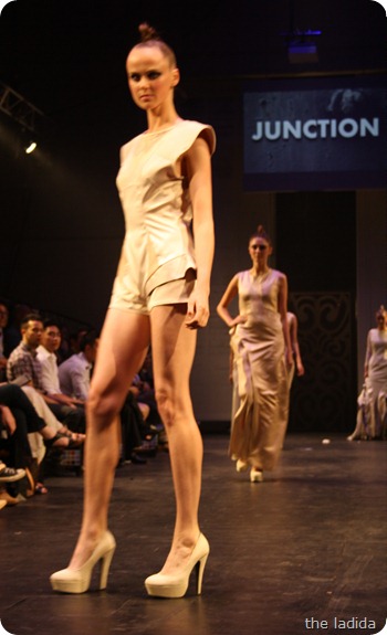 Raffles Graduate Fashion Show 2012 - Junction (25)