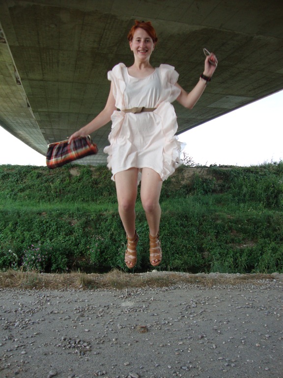 [jump%255B3%255D.jpg]