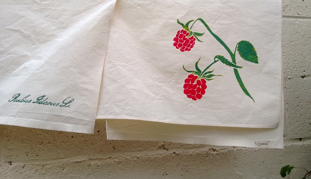 [Raspberry-Tea-Towels8.jpg]