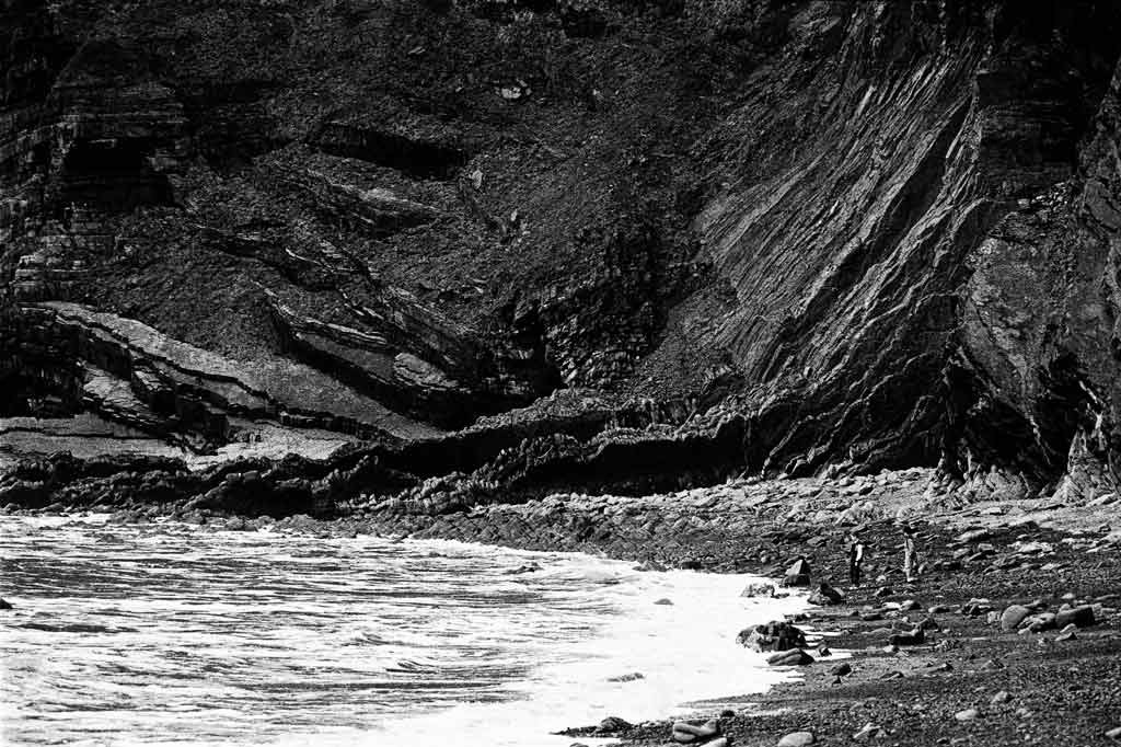 [Coastal-Cliffs-3%255B8%255D.jpg]