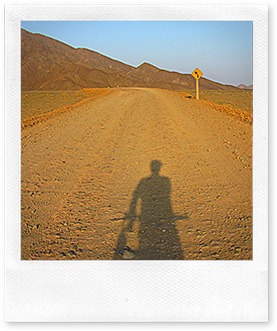 Die Privatstrasse im Sonnenuntergang IMG_0764