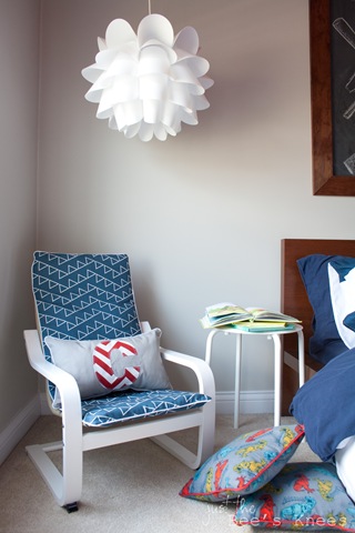 [recovered_child_Ikea_chair%2520%255B5%255D.jpg]