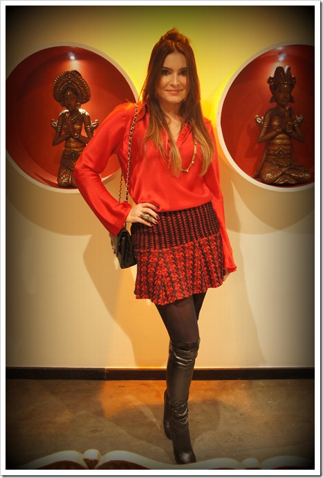 Look 2 Look 2