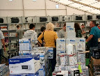 http://lh6.ggpht.com/-zYG9RFYFFzI/TJnbosNGt2I/AAAAAAAACmQ/X-4pWSuTrW8/s576/unielektro-elektrogrosshandel-elektrofachgrosshandel-service-fachmesse-153.jpg 