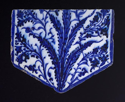 Tile | Origin: Egypt or Syria | Period: early 15th century | Collection: Shinji Shumeikai Acquisition Fund (M.2001.85.3) | Type: Ceramic; Architectural element, Fritware, underglaze painted, 5 3/4 x 7 x 3/4 in. (14.61 x 17.78 x 1.91 cm)