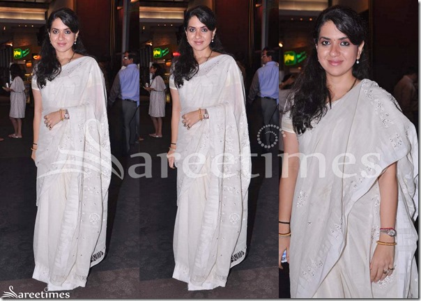 Shaina_NC_White_Sari Shaina_NC_White_Sari