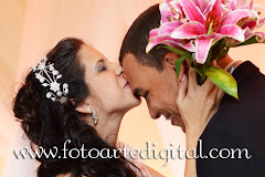 Fotos do evento Taiane e Tadeu. Foto numero 0 do estudio Foto Arte Digital, de Itaborai, RJ, que faz fotografia de casamentos (fotos de casamento), fotos de aniversario (fotografia de aniversario), fotos de 15 anos, fotos de criancas (fotografia infantil), fotos de eventos sociais, videos de casamento, videos de 15 anos, videos de making-of, videos de aniversario, video infantil (video de criancas) e videos de eventos sociais. Fotojornalismo e videojornalismo em Itaborai, RJ.