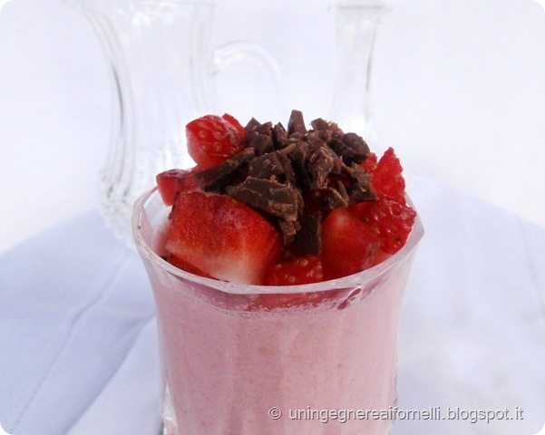 budino fragole cioccolato yogurt latte light finta panna cotta