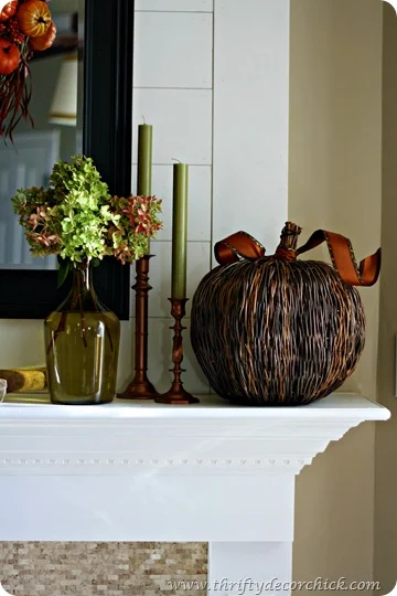 fall mantel decorating