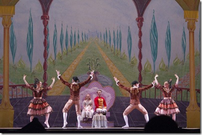 2011_1126_Nutcracker-341