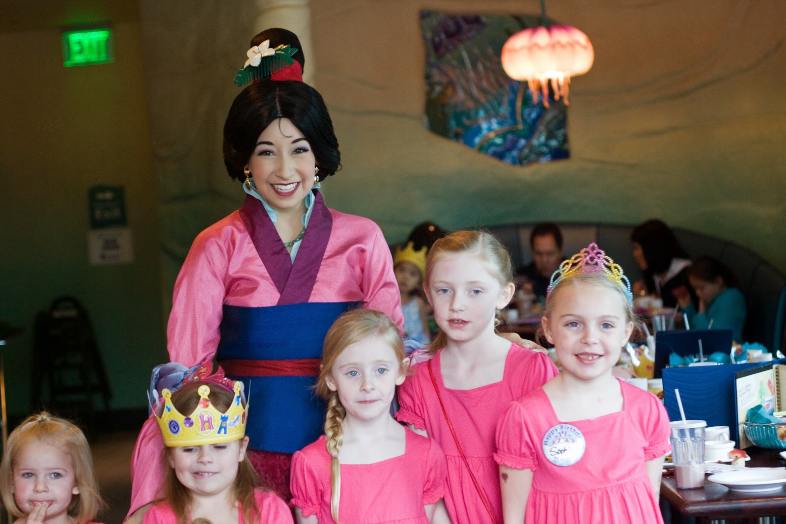[Mulan%2520and%2520girls%255B4%255D.jpg]